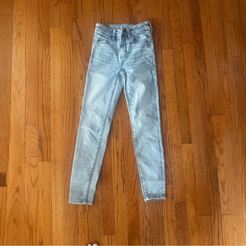 American Eagle Outfitters Light Blue Next Level High Waisted Jeggings
